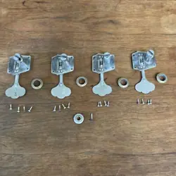 VINTAGE FENDER BASS PEG SET