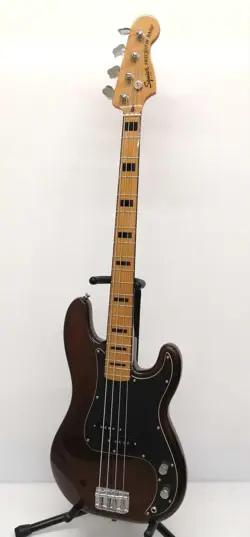 SQUIER BY FENDER CLASSIC VIBE 70S PRECISION BASS 2023 ELECTRIC BASS GUITAR
