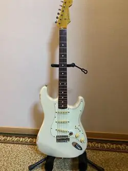 FENDER JAPAN STRATOCASTER DMC