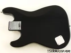 HARDWARE STRATOCASTER BLACK