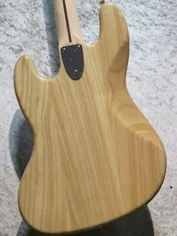 FENDER JAPAN TRADITIONAL 70S JAZZ BASS -NATURAL-