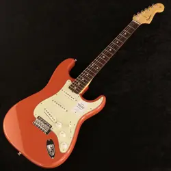FENDER JAPAN TRADITIONAL 60S STRATOCASTER   FIESTA RED