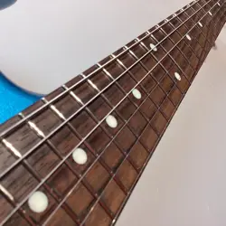 FENDER JAPAN TRADITIONAL 60S STRATOCASTER   LAKE PLACID BLUE