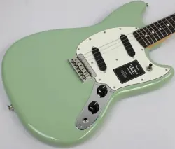 FENDER PLAYER II MUSTANG ELECTRIC GUITAR, BIRCH GREEN