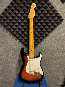 USED FENDER VINTERA II 50'S STRATOCASTER SUNBURST 2023