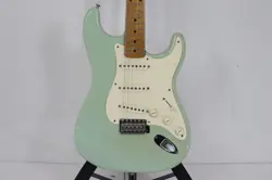 FENDER CLASSIC 50S STRATOCASTER USED