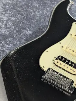 FENDER AMERICAN ELITE STRATOCASTER HSS -MYSTIC BLACK-