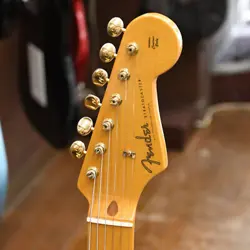 FENDER ST-80SPL ELECTRIC GUTIAR [AUTH]