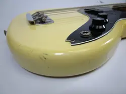 VINTAGE 1978 FENDER MUSICMASTER ELECTRIC BASS GUITAR MADE IN USA