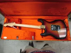 RAY VAUGHAN STRATOCASTER