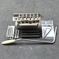 2021 FENDER USA PROFESSIONAL STRAT BRIDGE TREMOLO AMERICAN PRO ELECTRIC GUITAR