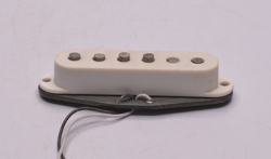 PICKUP STAGGERED-POLE