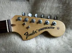 NICE! 2007 FENDER