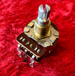 STRATOCASTER PLUS TBX