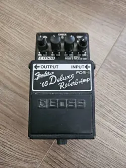 BOSS FENDER 65 DELUXE REVERB-AMP