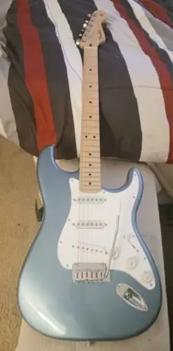 FENDER PLAYER STRATOCASTER SEYMOUR DUNCAN PICKUPS