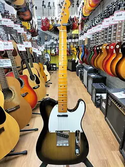 FENDER CLASIC 50S TELE USED ASH BODY MAPLE NECK MAPLE FINGERBOARD W/SOFT CASE