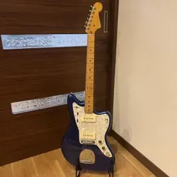 FENDER ULTRA JAZZMASTER