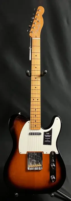 FENDER VINTERA II '50S NOCASTER ELECTRIC GUITAR 2-TONE SUNBURST FINISH W/ GIG BA