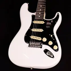 FENDER AMERICAN PERFORMER STRATOCASTER ROSEWOOD ARCTIC WHITE #GGDVV