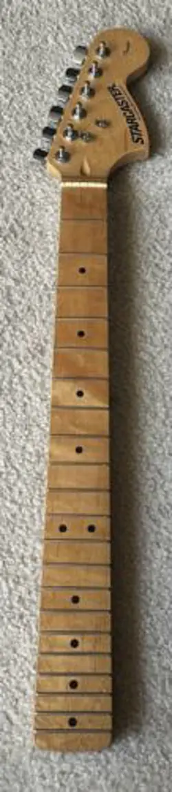 2010 MAPLE FENDER STARCASTER STRATOCASTER NECK 70'S STYLE HEADSTOCK EXCELLENT