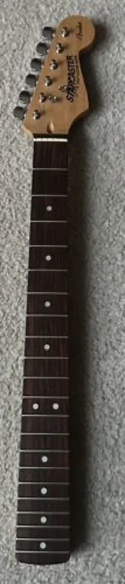 2004 FENDER STARCASTER STRATOCASTER NECK 60'S STYLE HEADSTOCK ROSEWOOD VERY GOOD