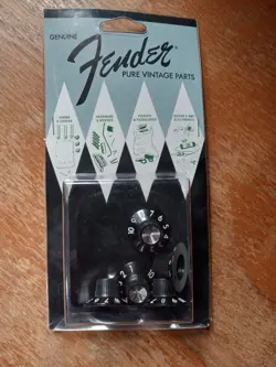 GENUINE FENDER WITCH HAT KNOBS 5 PACK - 099-0930-000