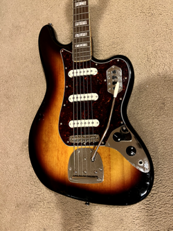 SQUIER BY FENDER CLASSIC VIBE BASS VI - LAUREL - 3-COLOR SUNBURST W/GIG BAG