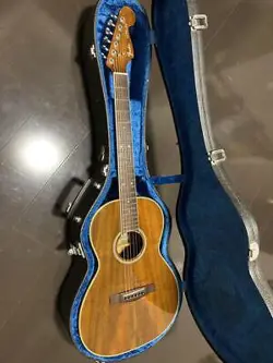 ELECTRIC ACOUSTIC GUITAR FENDER CATALINA MADE IN JAPAN F072531 WITH HARD CASE