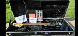 2010 FENDER AMERICAN SPECIAL STRATOCASTER HSS