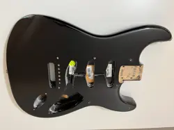 FENDER STRATOCASTER ERIC JOHNSON STRAT BODY, NITRO, BLACK