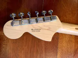 STRATOCASTER PERFORMER