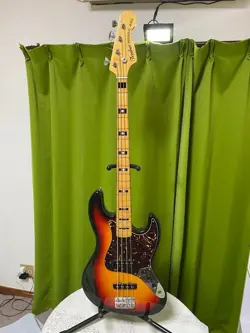 BASS FENDER JB