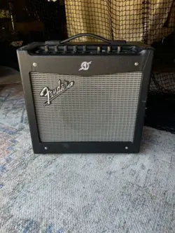 MUSTANG MODELING AMP