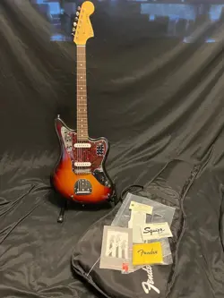 SUNBURST W/ORIGINAL GIGBAG