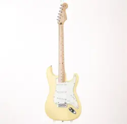 FENDER PLAYER STRATOCASTER BUTTERCREAM USED ELECTRIC GUITAR