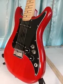 FENDER LEAD LL IN CHERRY RED HOT GUITAR FREE SHIPPING