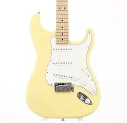 STRATOCASTER BUTTERCREAM [SN