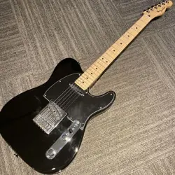 FENDER 10/27FENDER PLAYER