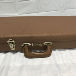 FENDER G&G BROWN AND YELLOW GOLD VELVET LINED CASE