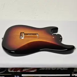 2021 FENDER AMERICAN PROFESSIONAL II STRAT ALDER BODY 3-TONE SUNBURST USA GUITAR