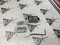 FENDER AMERICAN 6 POINT STRATOCASTER TREMOLO BRIDGE VIBRATO CHROME