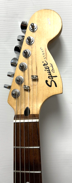 SERIES STRATOCASTER 6-STRING