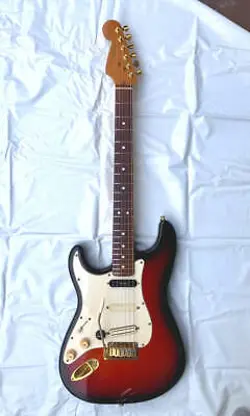 FENDER USA (FENDER) STRATOCASTER VALUABLE! LIMITED TO 250 PIECES WORLDWIDE! ! LE