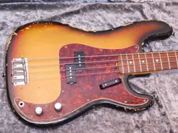 VINTAGE 1971 FENDER PRECISION BASS - SUNBURST, ROSEWOOD FINGERBOARD, EXCELLENT