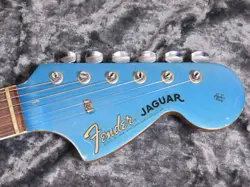 FENDER JAGUAR '66 LAKE PLACID BLUE MATCHING HEAD