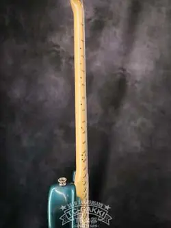 1974 STRATOCASTER LAKE