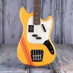 FENDER VINTERA II '70S COMPETITION MUSTANG BASS, COMPETITION ORANGE