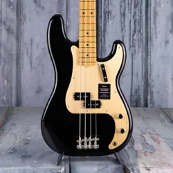FENDER VINTERA II '50S PRECISION BASS, BLACK