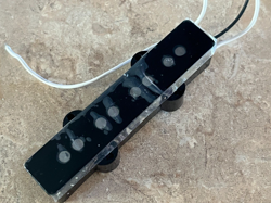 FENDER PLAYER JAZZ BASS PICKUP BRIDGE